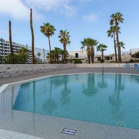 Cozy With Balcony, Pool And Wifi In Playa De Americas Daire *