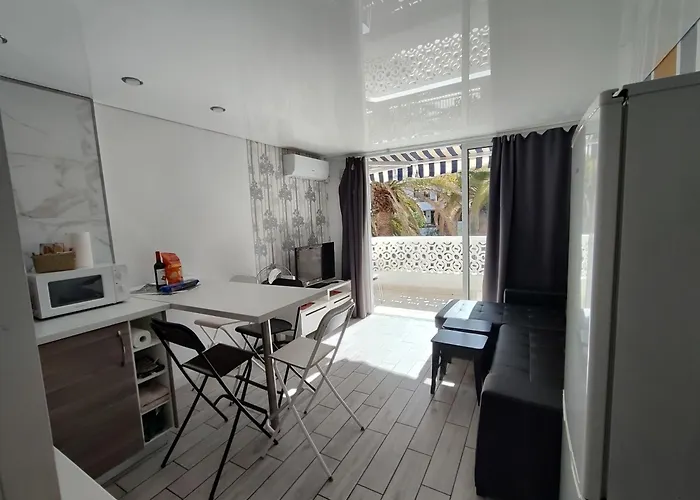 Cozy With Balcony, Pool And Wifi In Playa De Americas Playa de las Américas
