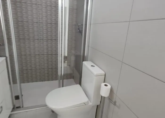 Cozy With Balcony, Pool And Wifi In Playa De Americas *